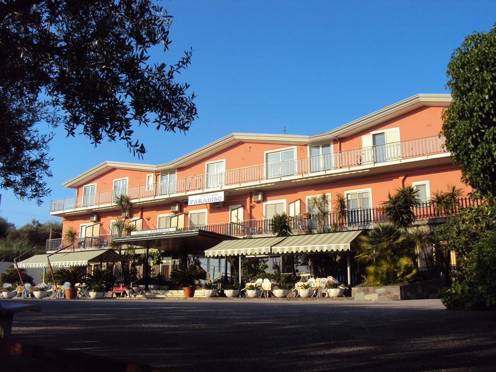 Hotel Ristorante Paradiso 알바넬라 외부 사진