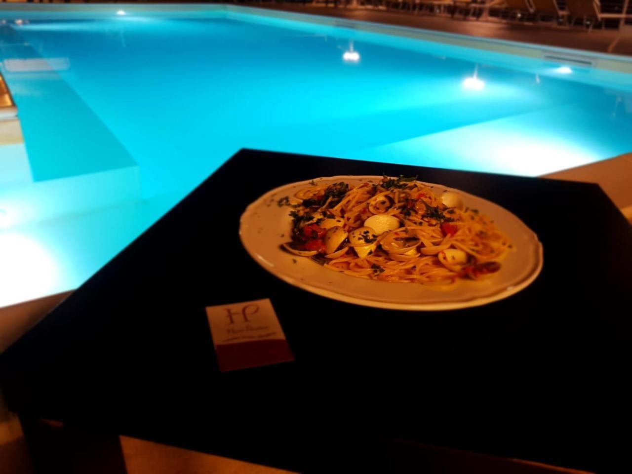Hotel Ristorante Paradiso 알바넬라 외부 사진